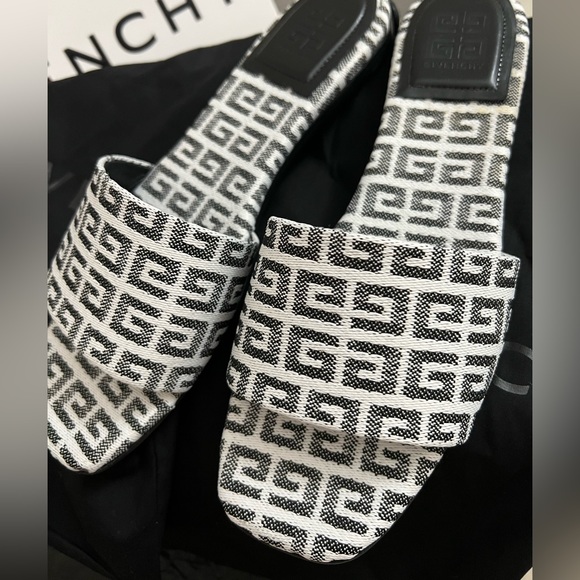 NEW Givenchy Jacquard woven 4G logo slide sandals - Picture 6 of 7
